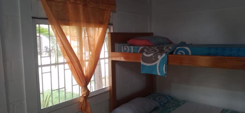 Habitacion Triple Con Cocina Y Bano Privado Necoclí 외부 사진