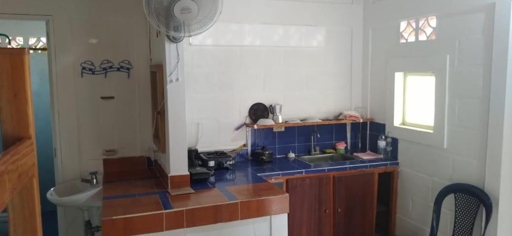 Habitacion Triple Con Cocina Y Bano Privado Necoclí 외부 사진